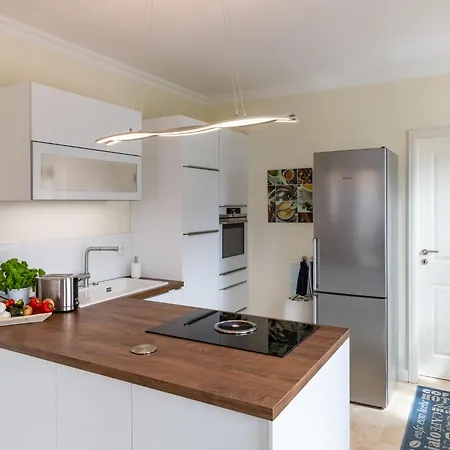 Exklusives Reetdachhaus Mit Sauna In Casa vacanze *