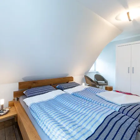 Casa vacanze Exklusives Reetdachhaus Mit Sauna In