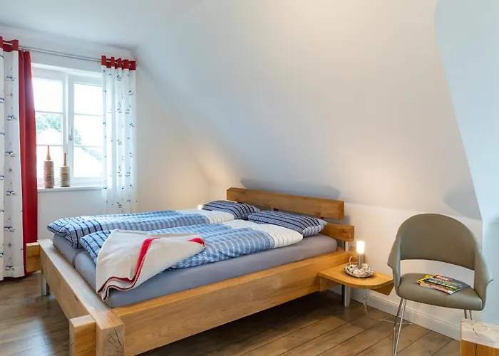 Exklusives Reetdachhaus Mit Sauna In *