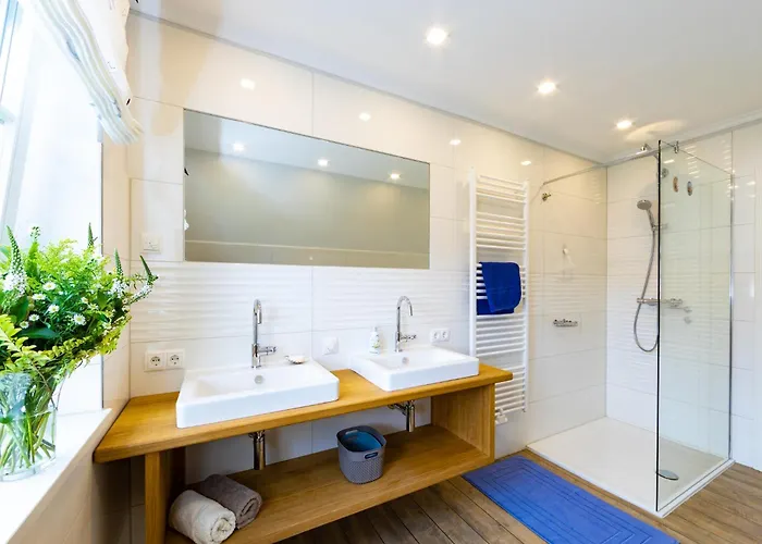 Exklusives Reetdachhaus Mit Sauna In * Rerik